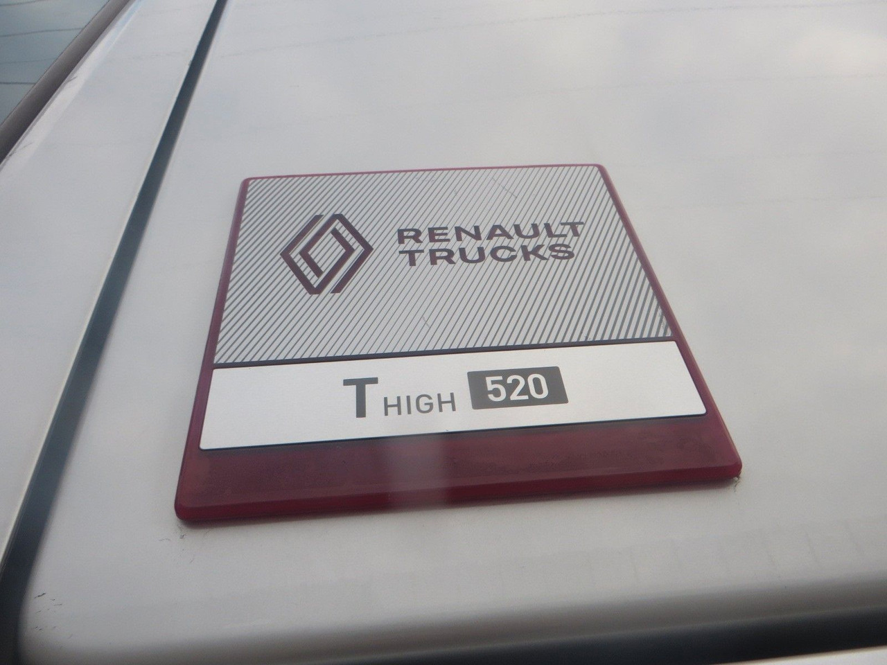 Renault T520 HSC 4x2Tractor ADR - Влекач: снимка 2 Renault T520 HSC 4x2Tractor ADR - Влекач: снимка 2