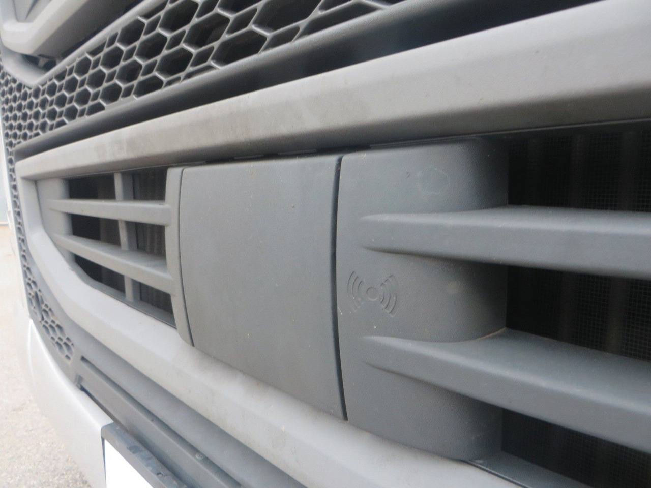 Лизинг на Volvo FH460 4x2Tractor Volvo FH460 4x2Tractor: снимка 11 Лизинг на Volvo FH460 4x2Tractor Volvo FH460 4x2Tractor: снимка 11