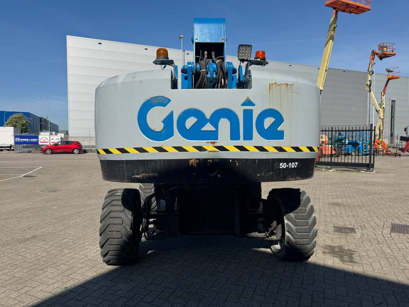Genie S 65 - Телескопична платформа: снимка 3 Genie S 65 - Телескопична платформа: снимка 3
