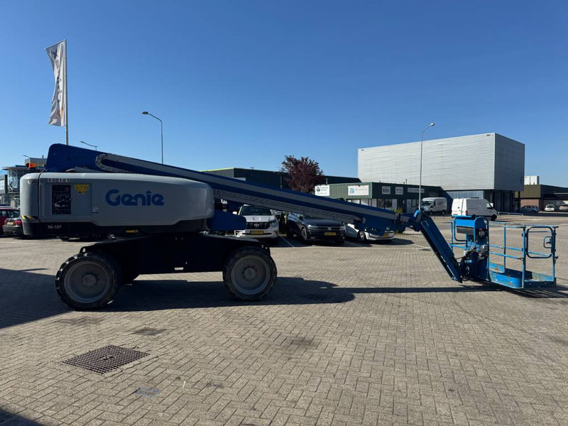 Genie S 65 - Телескопична платформа: снимка 5 Genie S 65 - Телескопична платформа: снимка 5