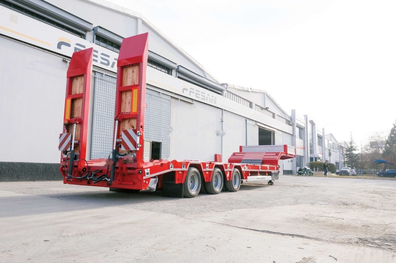 Fesan 3 AXLES LOWBED - Нискорамна площадка полуремарке: снимка 2 Fesan 3 AXLES LOWBED - Нискорамна площадка полуремарке: снимка 2
