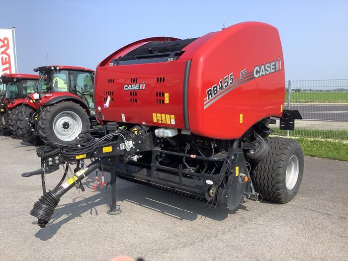 Case IH RB 455 - Рулонна сламопреса: снимка 1 Case IH RB 455 - Рулонна сламопреса: снимка 1