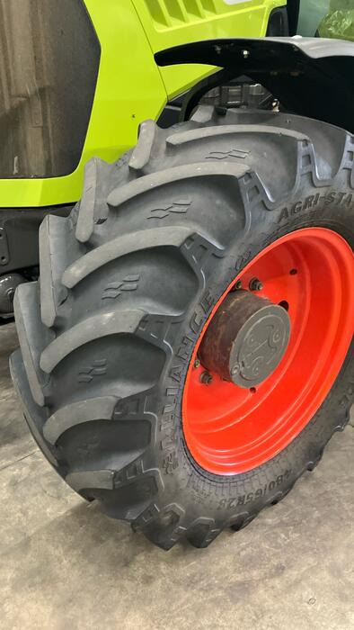 Claas Arion 540 - Трактор: снимка 2 Claas Arion 540 - Трактор: снимка 2
