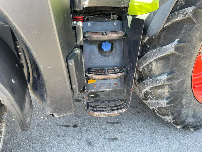 Claas Arion 650 - Трактор: снимка 4 Claas Arion 650 - Трактор: снимка 4