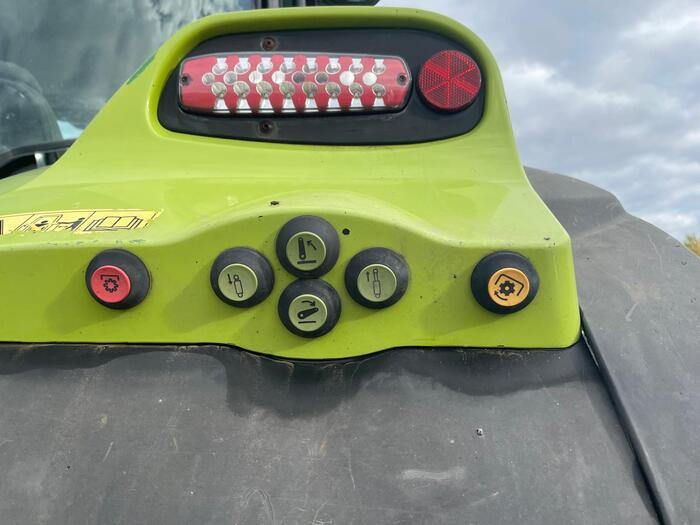 Claas Arion 650 - Трактор: снимка 3 Claas Arion 650 - Трактор: снимка 3