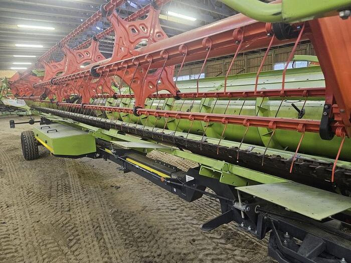 Хедер Claas Vario 1080: снимка 7 Хедер Claas Vario 1080: снимка 7