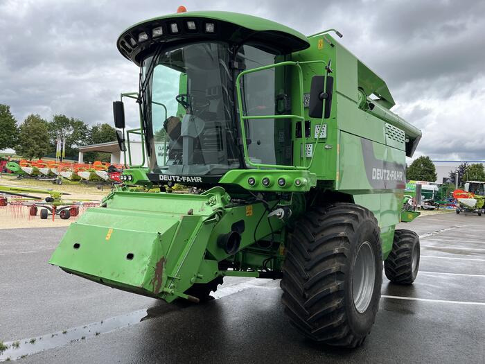 Deutz-Fahr 5660 H - Зърнокомбайн: снимка 1 Deutz-Fahr 5660 H - Зърнокомбайн: снимка 1