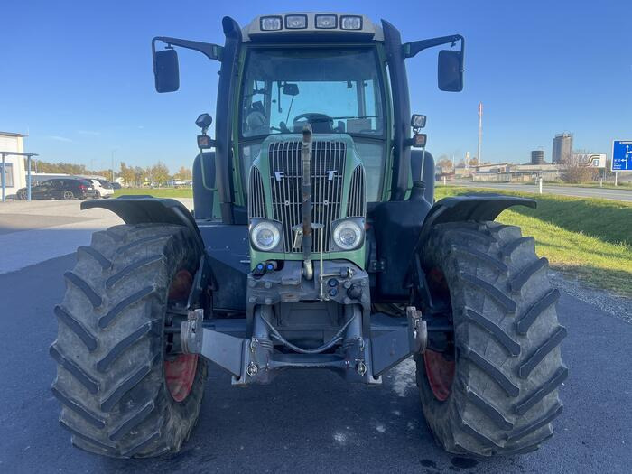Fendt 711 Vario - Трактор: снимка 5 Fendt 711 Vario - Трактор: снимка 5