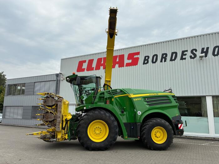 John Deere 8300 - Силажокомбайн: снимка 4 John Deere 8300 - Силажокомбайн: снимка 4