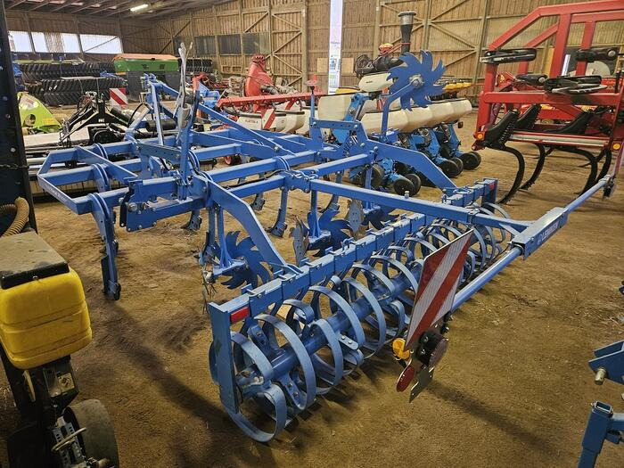 Lemken Karat 10 - Култиватор: снимка 4 Lemken Karat 10 - Култиватор: снимка 4