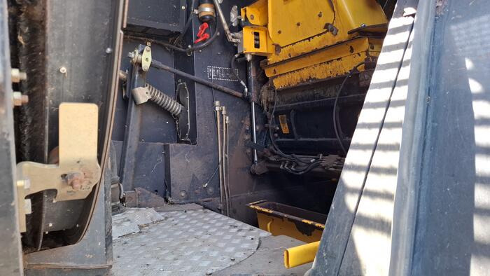 Силажокомбайн New Holland FR 9060: снимка 12