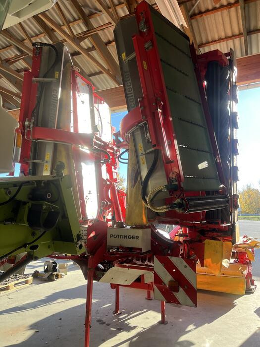 Pöttinger NovaCat X 8 RC - Косачка: снимка 4 Pöttinger NovaCat X 8 RC - Косачка: снимка 4