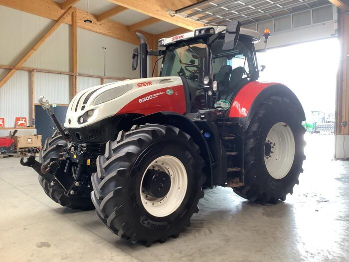 Steyr Terrus 6300 - Трактор: снимка 1 Steyr Terrus 6300 - Трактор: снимка 1