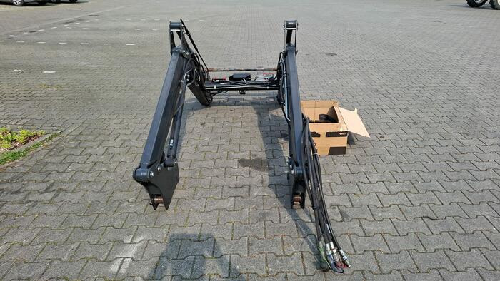 Stoll ClassicLine CL755 + Solid 35-18 P "2 Lader / 2 Loader" - Челен товарач за трактор: снимка 3 Stoll ClassicLine CL755 + Solid 35-18 P "2 Lader / 2 Loader" - Челен товарач за трактор: снимка 3