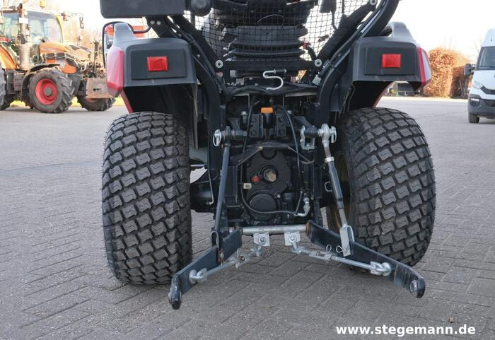 Yanmar SA221 - Трактор: снимка 5 Yanmar SA221 - Трактор: снимка 5