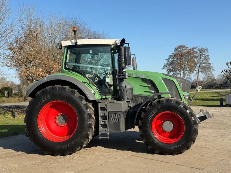 Fendt Vario 828 Profi plus 50 KM Vario 828 Profi plus 50 KM - Трактор: снимка 2 Fendt Vario 828 Profi plus 50 KM Vario 828 Profi plus 50 KM - Трактор: снимка 2