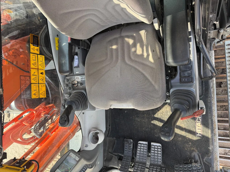 Hitachi Zaxis ZX 210- LC 5B Rupskraan - Верижен багер: снимка 4 Hitachi Zaxis ZX 210- LC 5B Rupskraan - Верижен багер: снимка 4