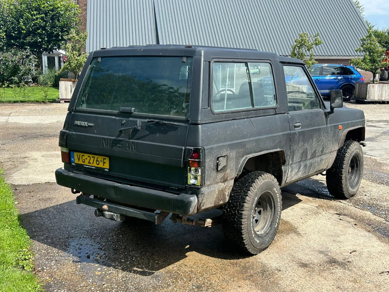 Nissan Patrol Patrol R 2.8 Turbo Diesel GRIJS KENTEKEN YOUNG TIMER - Лек автомобил: снимка 4 Nissan Patrol Patrol R 2.8 Turbo Diesel GRIJS KENTEKEN YOUNG TIMER - Лек автомобил: снимка 4