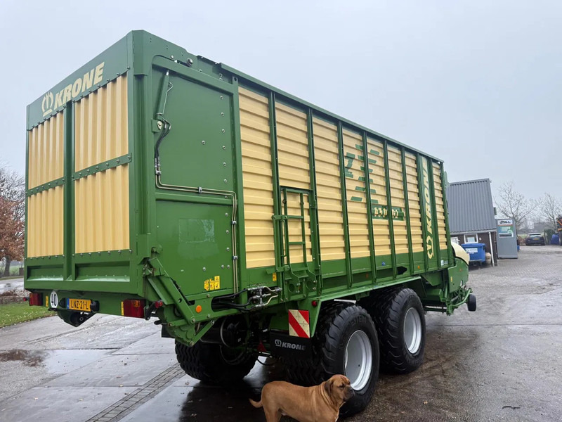 Krone ZX 450 GL Ladewagen 1996 vrachten! Opraapwagen - Селскостопанска техника: снимка 5 Krone ZX 450 GL Ladewagen 1996 vrachten! Opraapwagen - Селскостопанска техника: снимка 5