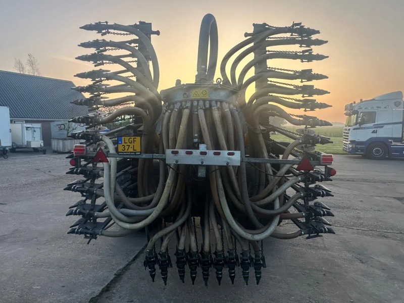 Цистерна за течен тор Veenhuis VMB 7500 + bemester slootsmid: снимка 20