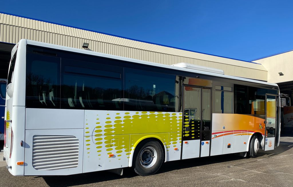 IVECO CROSSWAY 2020 10M60 - Междуградски автобус: снимка 4 IVECO CROSSWAY 2020 10M60 - Междуградски автобус: снимка 4