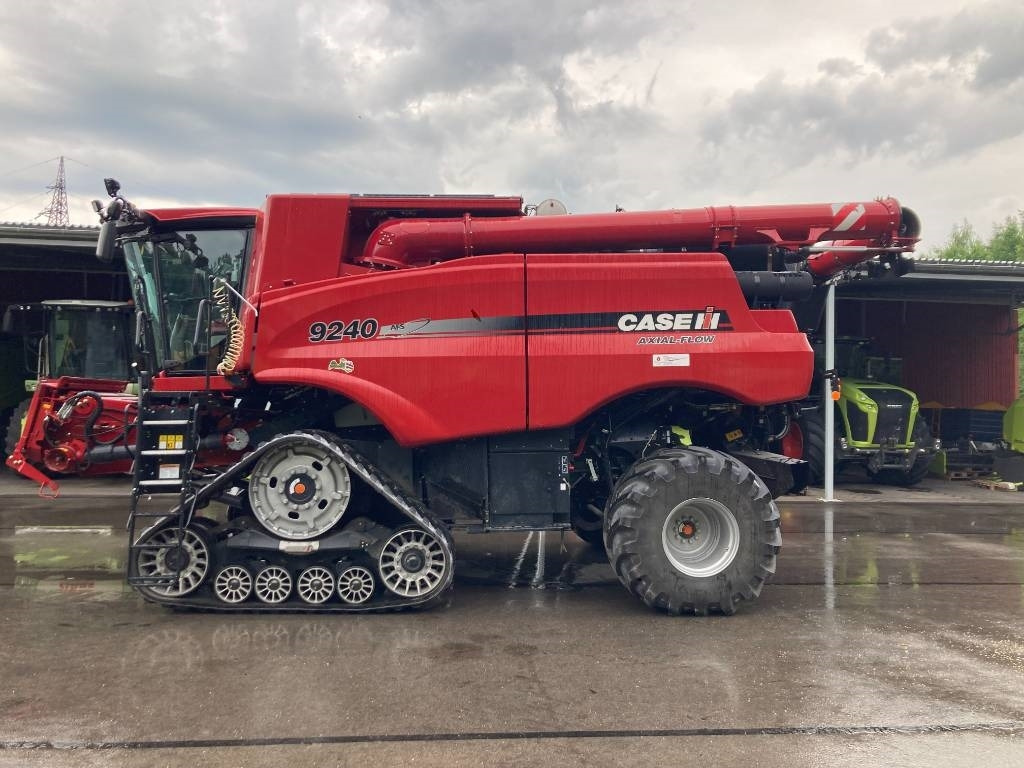 Case IH 9240 - Зърнокомбайн: снимка 3 Case IH 9240 - Зърнокомбайн: снимка 3