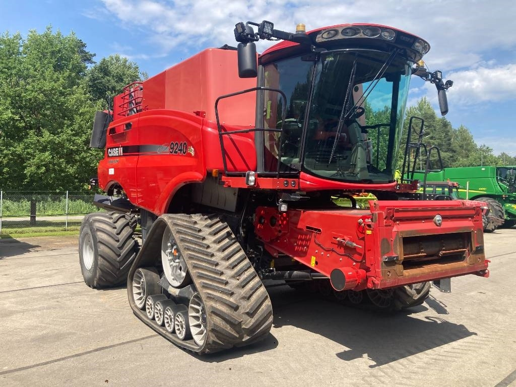 Case IH 9240 - Зърнокомбайн: снимка 3 Case IH 9240 - Зърнокомбайн: снимка 3