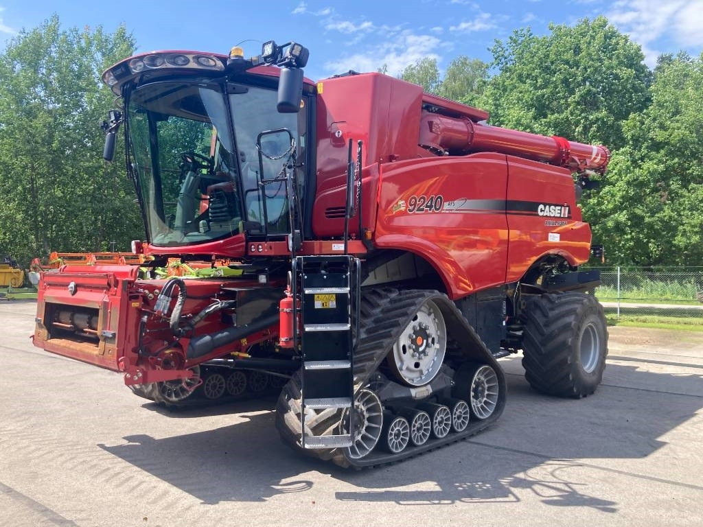 Case IH 9240 - Зърнокомбайн: снимка 1 Case IH 9240 - Зърнокомбайн: снимка 1