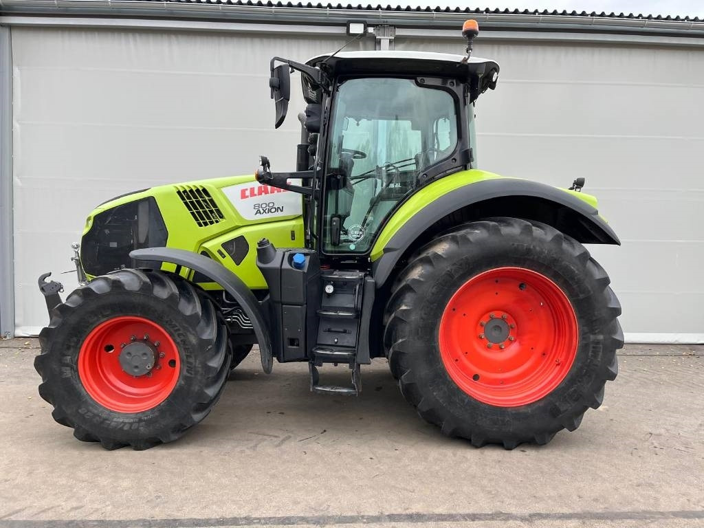 Claas Axion 800 CIS - Трактор: снимка 2 Claas Axion 800 CIS - Трактор: снимка 2