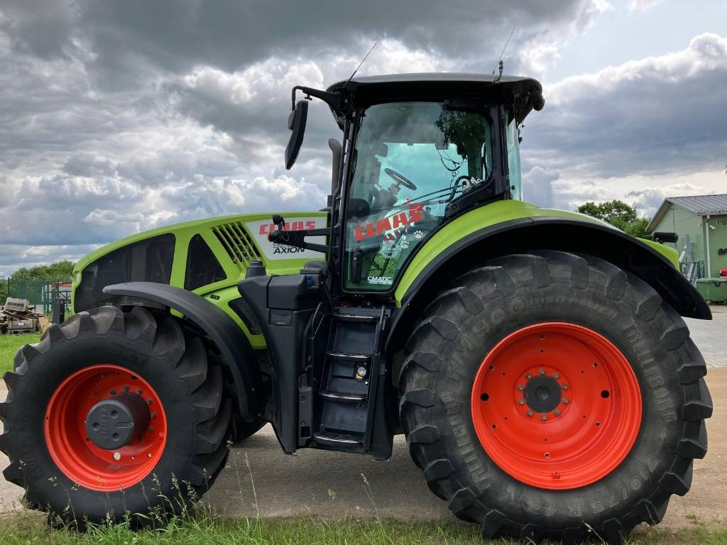 Claas Axion 920 - Трактор: снимка 4 Claas Axion 920 - Трактор: снимка 4