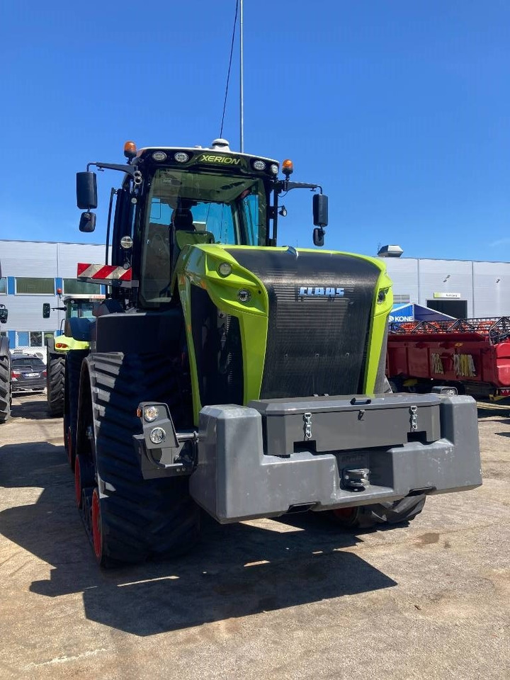 Claas XERION 5000 TRAC TS - Трактор: снимка 2 Claas XERION 5000 TRAC TS - Трактор: снимка 2
