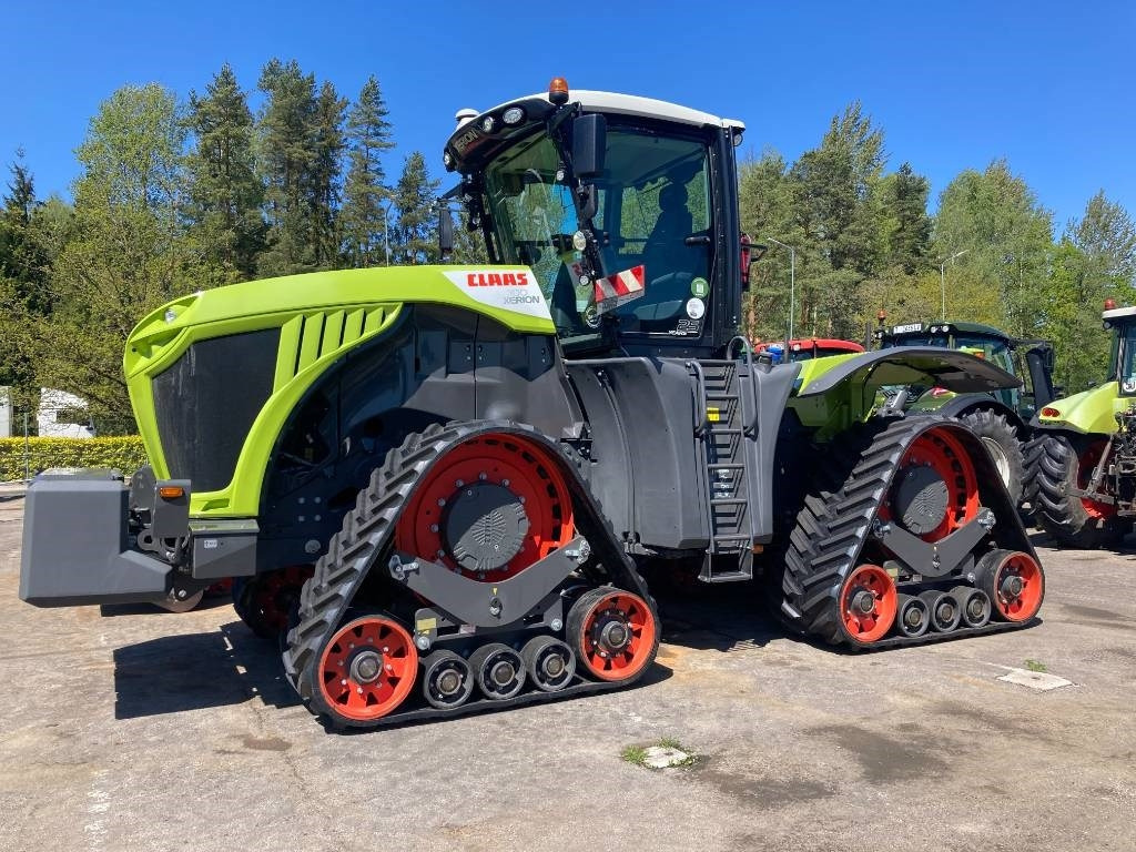Claas XERION 5000 TRAC TS - Трактор: снимка 4 Claas XERION 5000 TRAC TS - Трактор: снимка 4