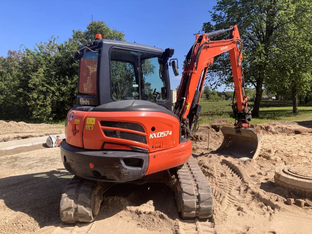Kubota KX 057-4 - Мини багер: снимка 1 Kubota KX 057-4 - Мини багер: снимка 1