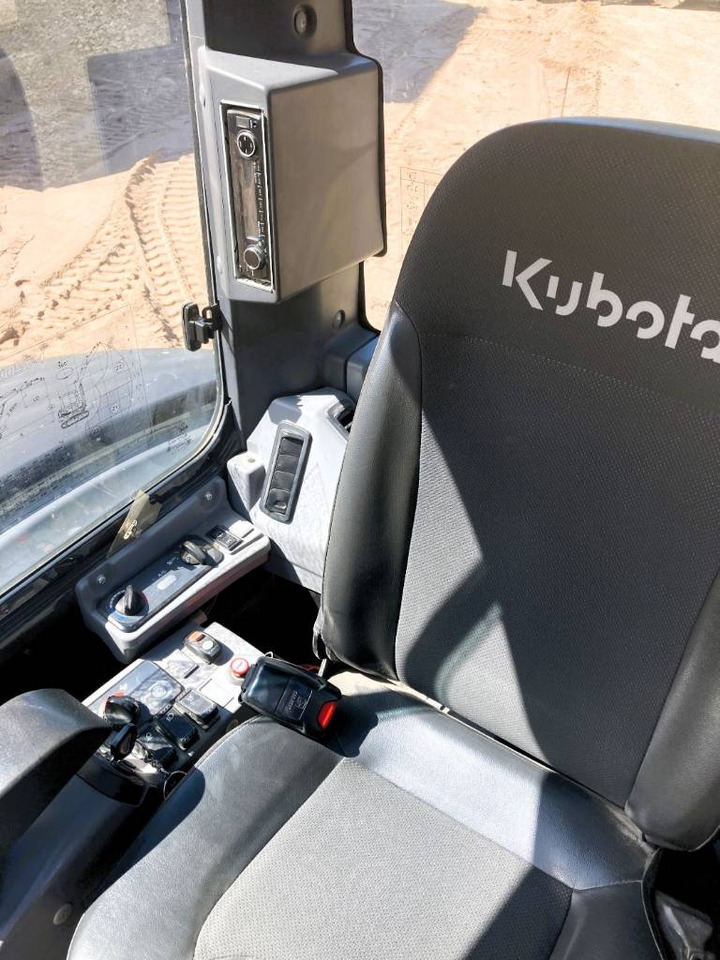 Kubota KX 057-4 - Мини багер: снимка 5 Kubota KX 057-4 - Мини багер: снимка 5