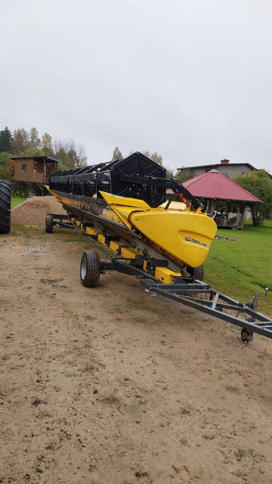 New Holland CR 9.90  - Зърнокомбайн: снимка 5 New Holland CR 9.90  - Зърнокомбайн: снимка 5