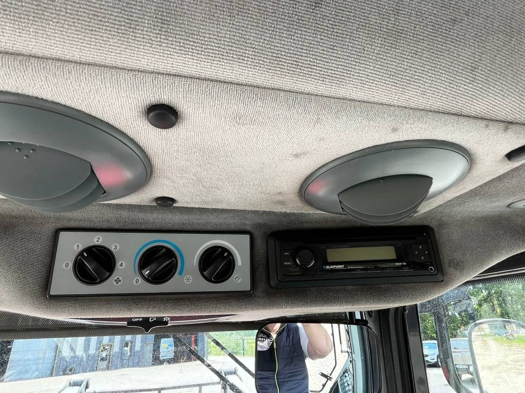 Трактор Valtra A 93: снимка 11