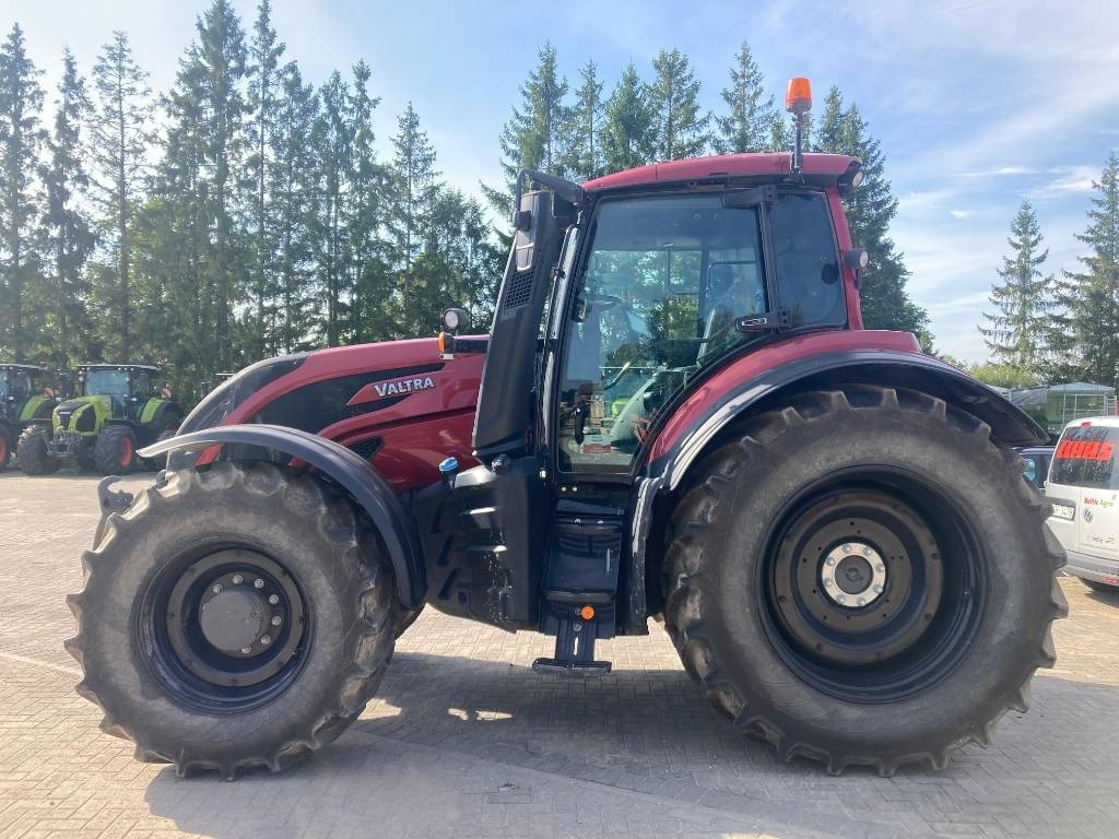Valtra T 254 V - Трактор: снимка 2 Valtra T 254 V - Трактор: снимка 2