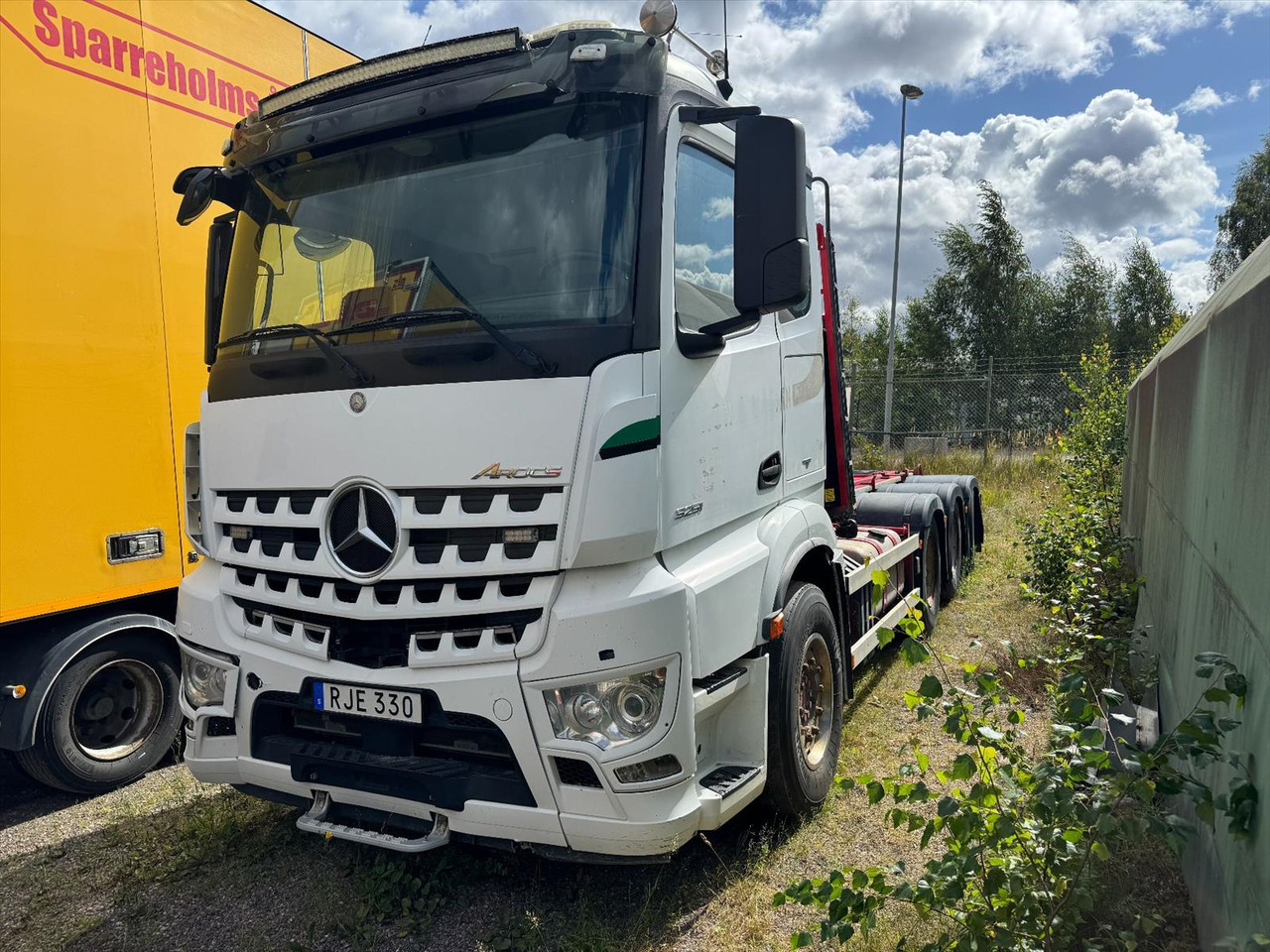 Tridemväxlare Mercedes-Benz Arocs -2016 | Reparationsobjekt - Друга техника: снимка 1 Tridemväxlare Mercedes-Benz Arocs -2016 | Reparationsobjekt - Друга техника: снимка 1