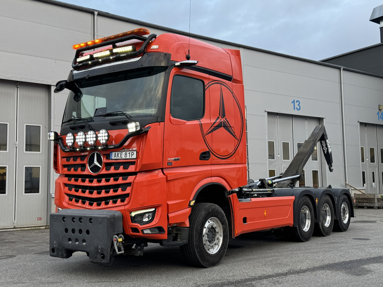 Tridemväxlare Mercedes-Benz Arocs 3758 -2023 | JOAB 24 ton | Plogutrustad - Мултилифт с кука камион: снимка 1 Tridemväxlare Mercedes-Benz Arocs 3758 -2023 | JOAB 24 ton | Plogutrustad - Мултилифт с кука камион: снимка 1