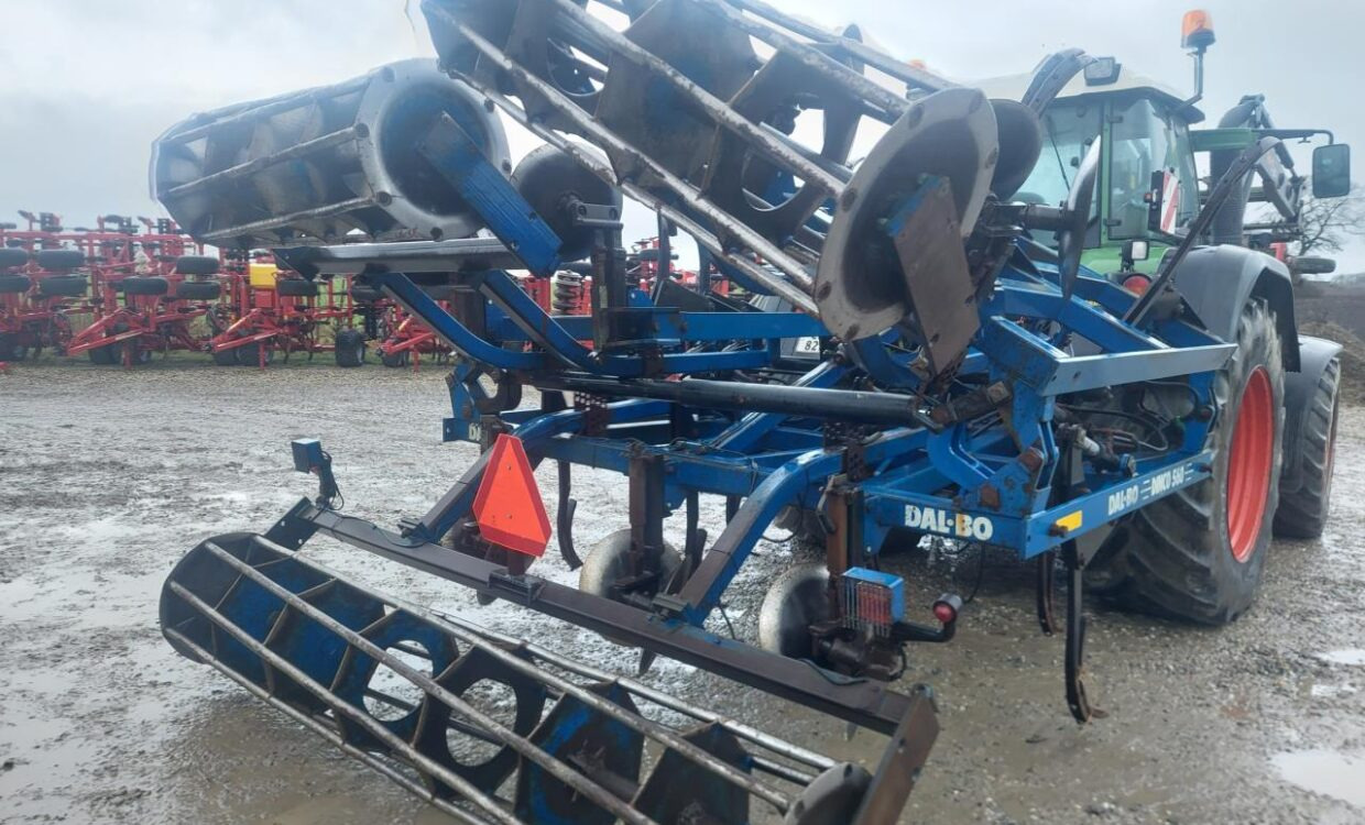 Dalbo Dinco 560 - Брана: снимка 2 Dalbo Dinco 560 - Брана: снимка 2