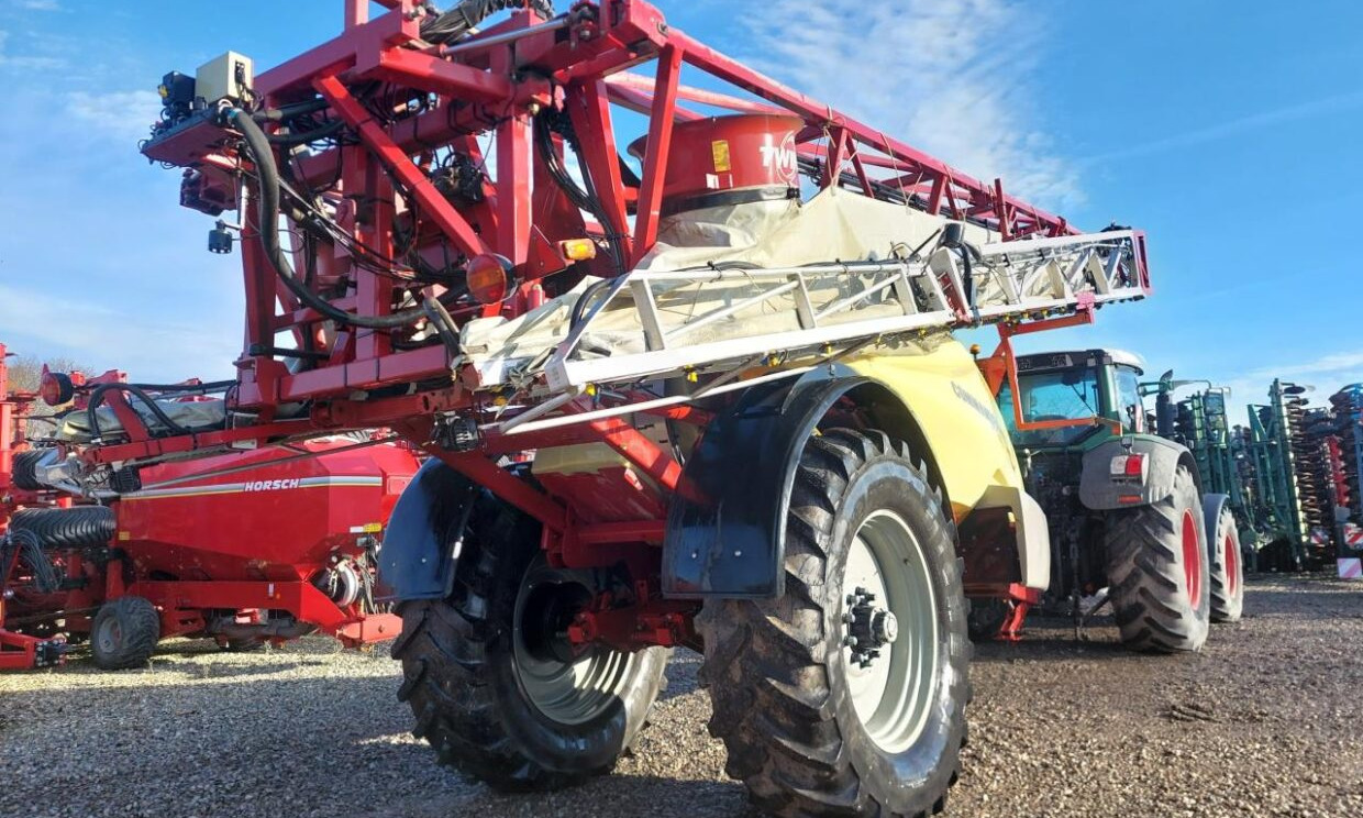 Hardi Commander 6600i - 36m Twin - Прикачна пръскачка: снимка 4 Hardi Commander 6600i - 36m Twin - Прикачна пръскачка: снимка 4
