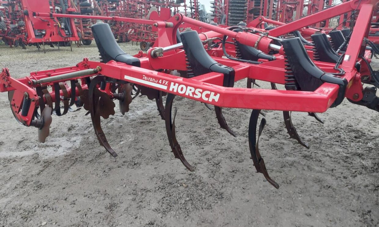Horsch Terrano 4 FX - Брана: снимка 3 Horsch Terrano 4 FX - Брана: снимка 3