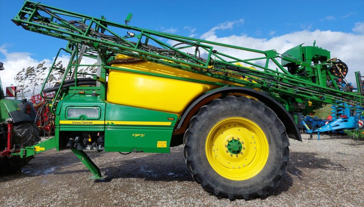 John Deere R962i - 28m - Прикачна пръскачка: снимка 3 John Deere R962i - 28m - Прикачна пръскачка: снимка 3