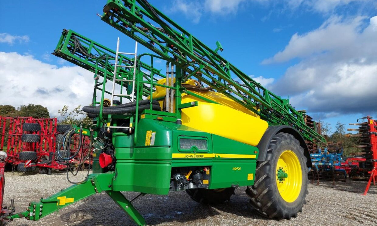 John Deere R962i - 28m - Прикачна пръскачка: снимка 1 John Deere R962i - 28m - Прикачна пръскачка: снимка 1