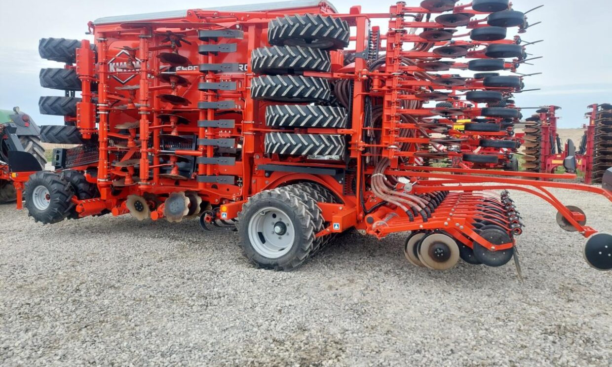 Kuhn Espro 6000 RC "Mix" Vistaflow - Сеялка: снимка 2 Kuhn Espro 6000 RC "Mix" Vistaflow - Сеялка: снимка 2