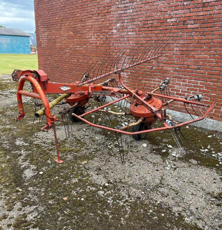 Kuhn GSR 25 N - Гребло/ Сенообръщачка: снимка 1 Kuhn GSR 25 N - Гребло/ Сенообръщачка: снимка 1