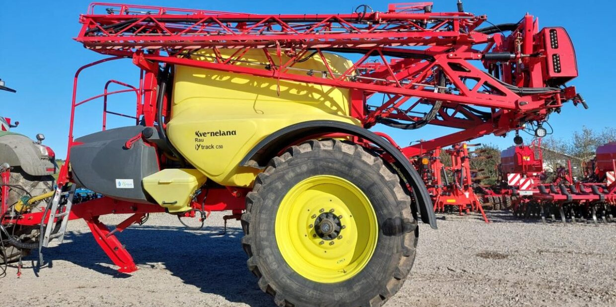 Kverneland Ixtrack C50 - 30 m - Прикачна пръскачка: снимка 1 Kverneland Ixtrack C50 - 30 m - Прикачна пръскачка: снимка 1