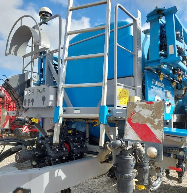 Lemken ALBATROS 9 6000 L med GPS - Прикачна пръскачка: снимка 5 Lemken ALBATROS 9 6000 L med GPS - Прикачна пръскачка: снимка 5