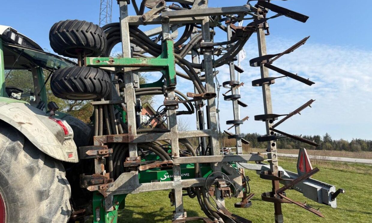 Samson CMX 12 rækket majs-nedfælder - Инжектиране на течен тор: снимка 2 Samson CMX 12 rækket majs-nedfælder - Инжектиране на течен тор: снимка 2