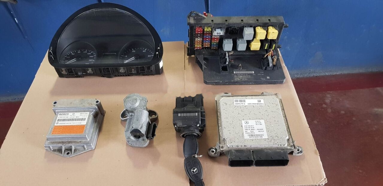 Delphi CRD2 .35 OM 651-SOLENOID Mercedes-Benz SPRIDER - Блок за управление за Камион: снимка 1 Delphi CRD2 .35 OM 651-SOLENOID Mercedes-Benz SPRIDER - Блок за управление за Камион: снимка 1